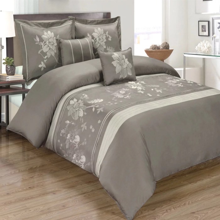 Duvet vertbaudet bedding