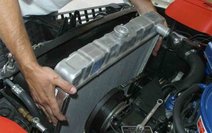 Radiator air kereta mineral hati rusak panas buka begini bahaya risiko mesin tutup awas alamcyber mobimoto tubuh adalah pusat