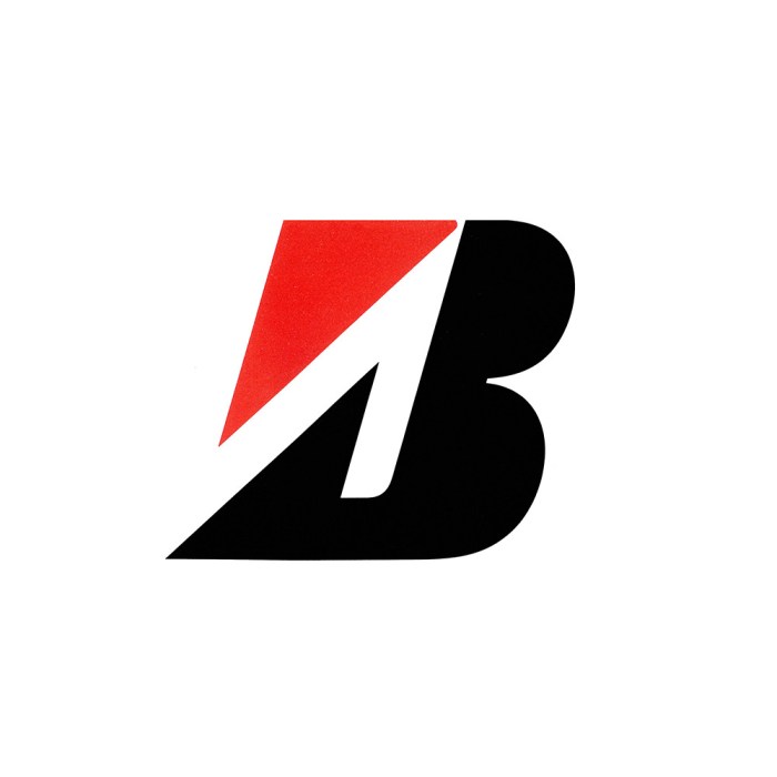 Logo rouge avec un b et une couronne