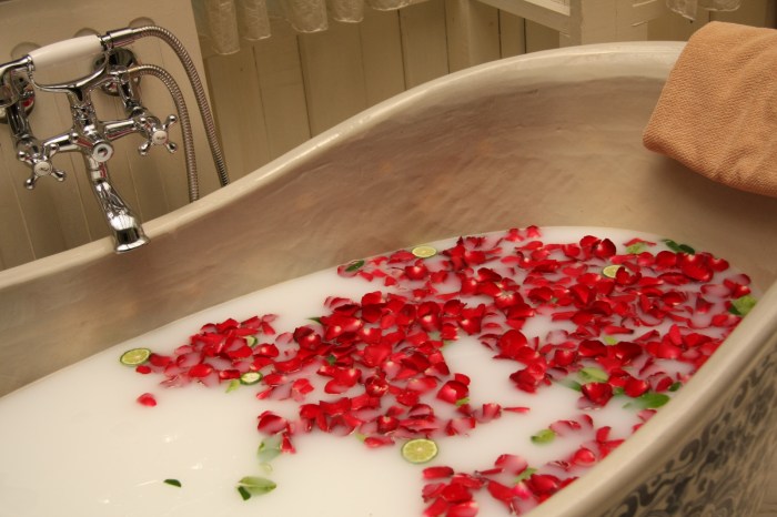 Tub bathtub fotoshooting jacuzzi boudoir instagram