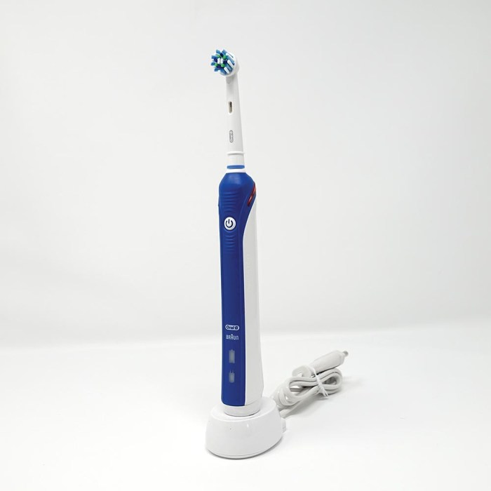 Oral b pro 2000 darty