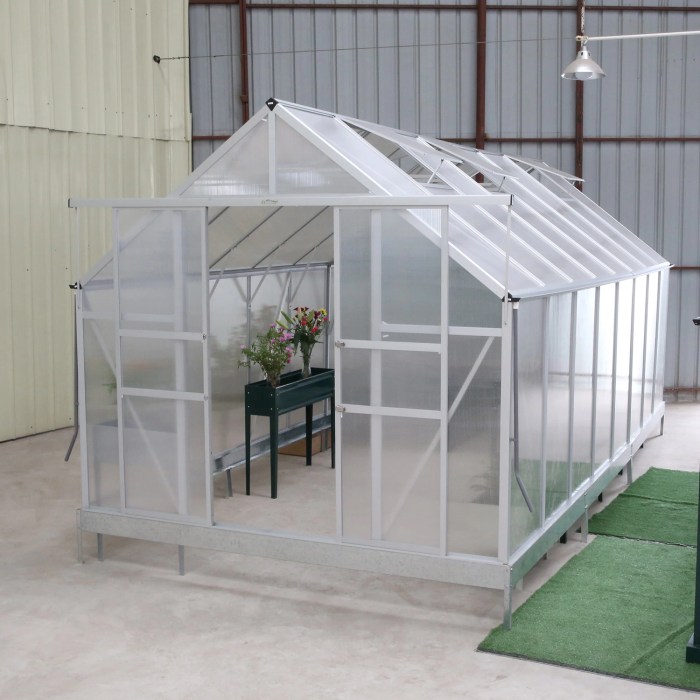 Greenhouse polycarbonate