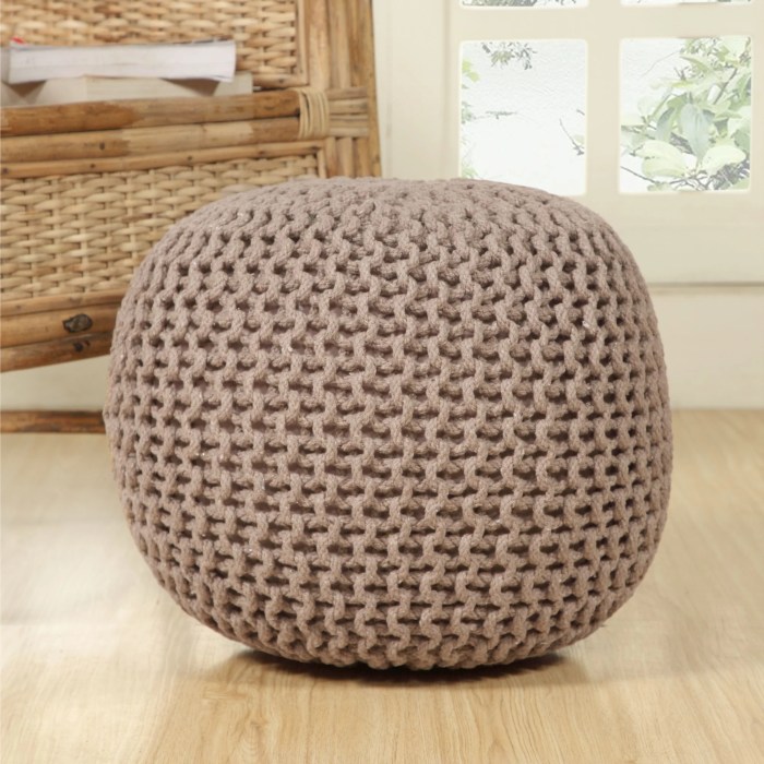 Repose pied pouf