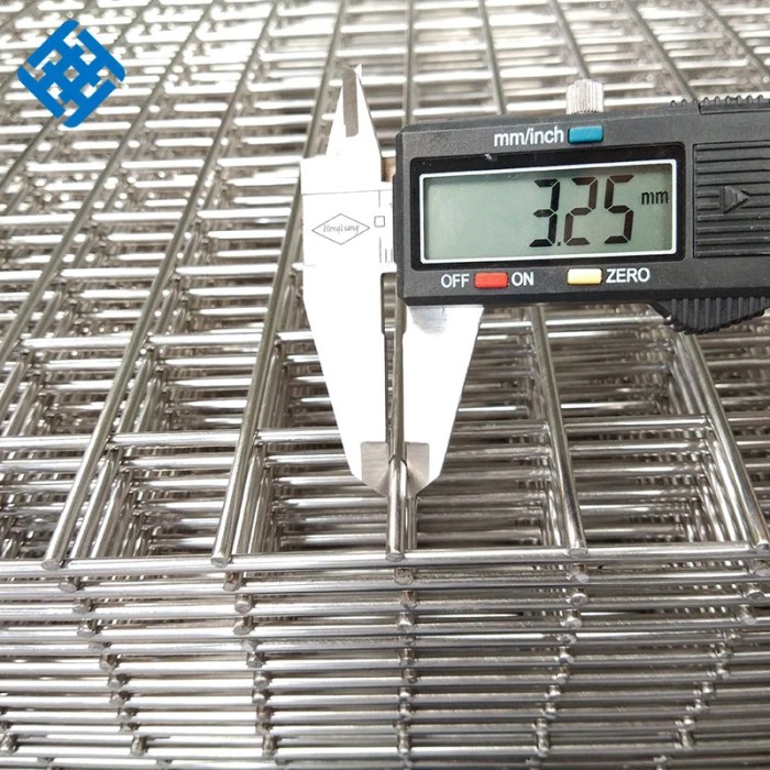 Fence mesh welded top brc wire roll panels heavy galvanized rigid singapore gauge bending dipped hot supplier green panel details