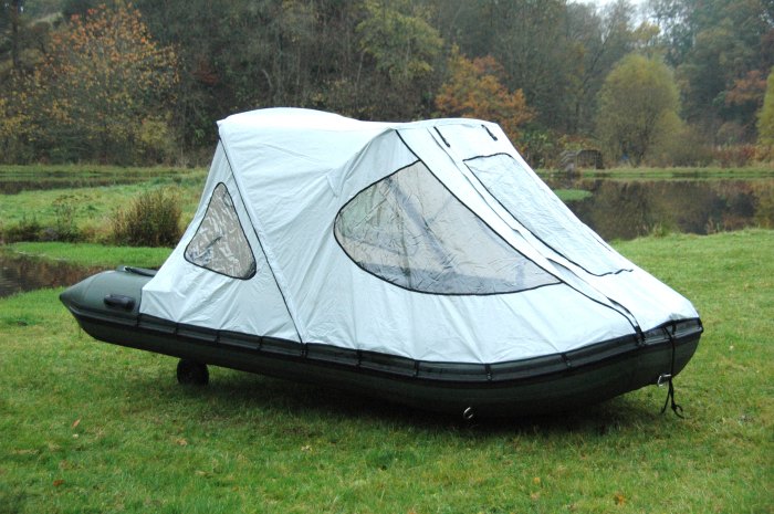 Canopy inflatable