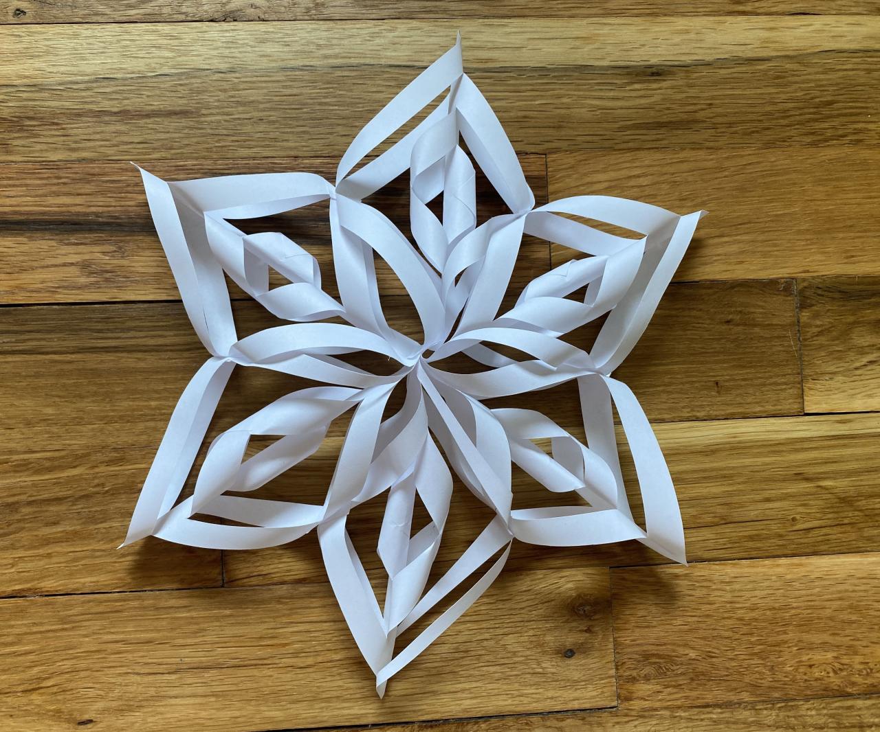 Snowflake origami jonakashima