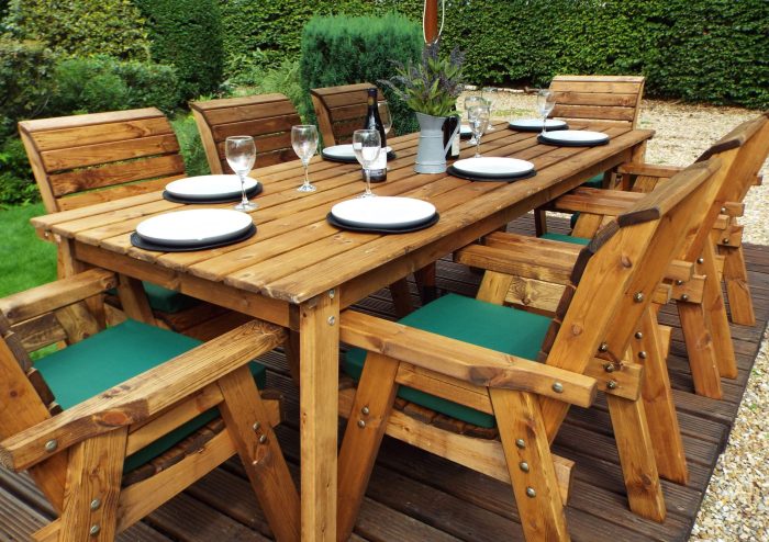 Folding teak lawn