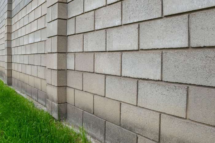 Concrete wall block retaining bin mafia blocks ideas walls bunker decorative large cinder cement building construction using advice garden water