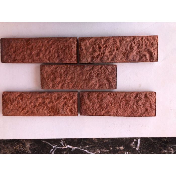 Cladding brick