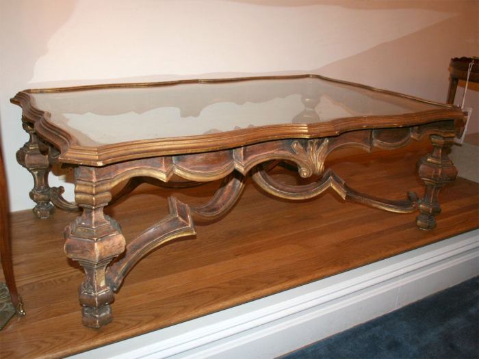 Table basse style baroque