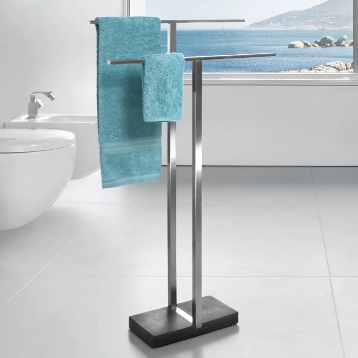 Towel blomus freestanding menoto polished