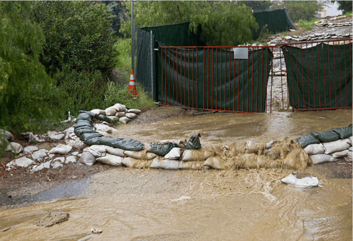 Sandbags sandbag hessian flooding flood sacks