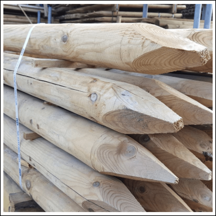 Round posts post machined timber