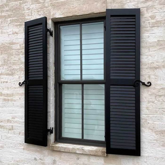 Shutters solid