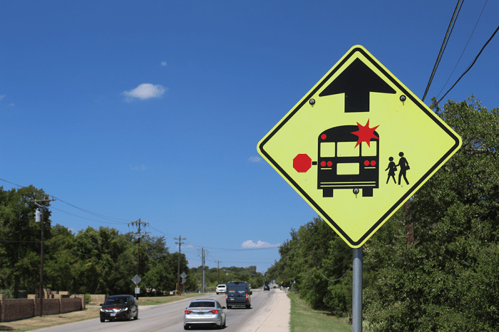 Panneau routier en anglais