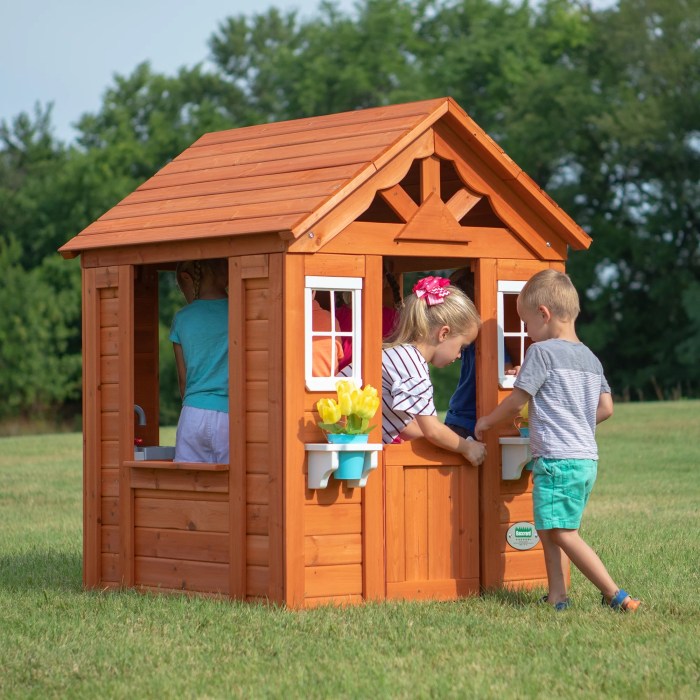 Playhouse playhouses outside indoor foter