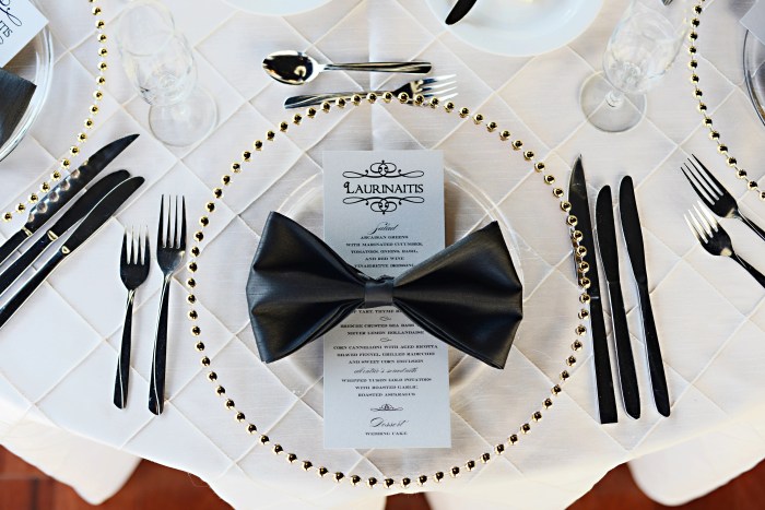 Napkin fold bowtie bow tie folding wedding napkins paper step make lightning craft read table steps homemade folds