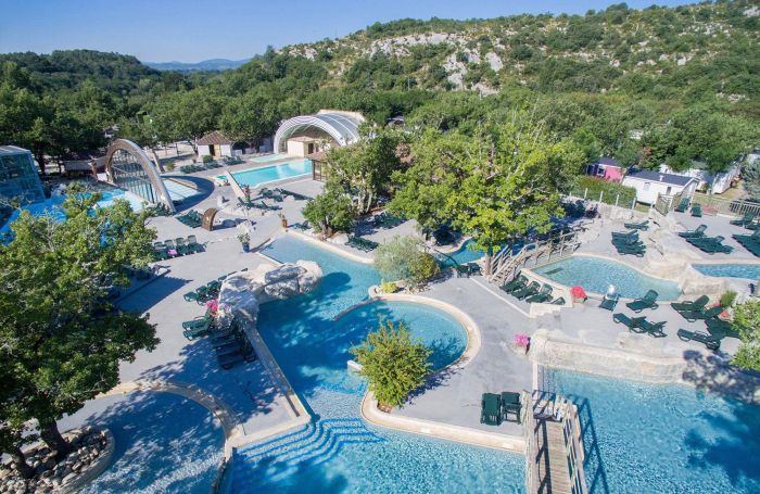 Camping le sous bois ardeche