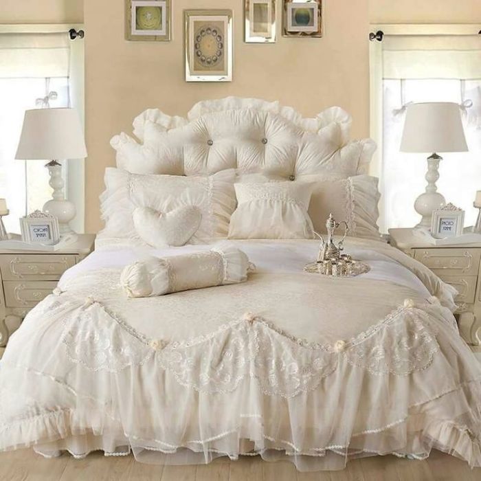 Shabby comforter forter