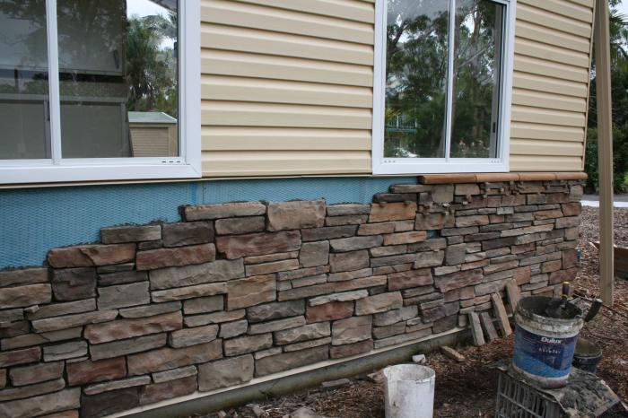 Stone facades natural veneer close