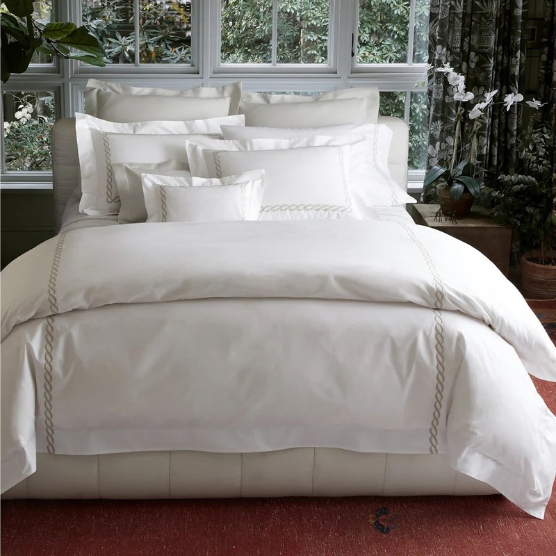 Bed linen whiteroom