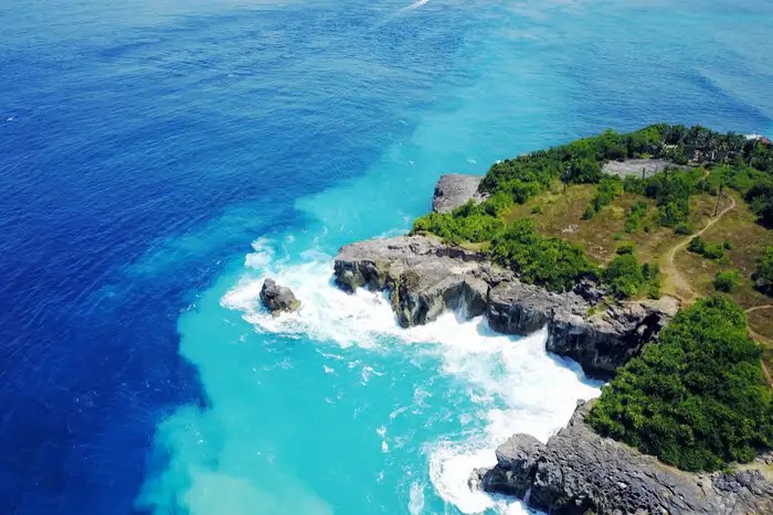 Lagoon pantai keindahan karangasem tersembunyi