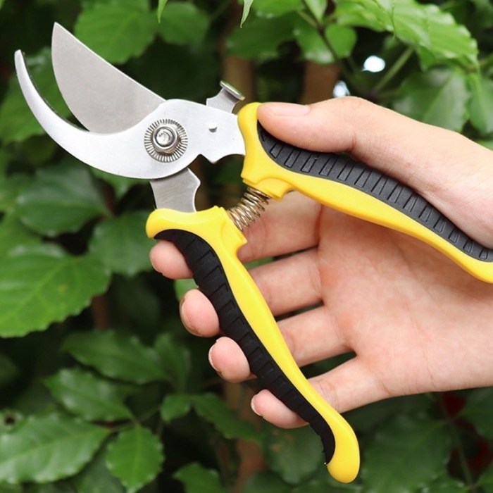 Pruning shears scissors pruner bypass cutter branches trimmer sharp snip