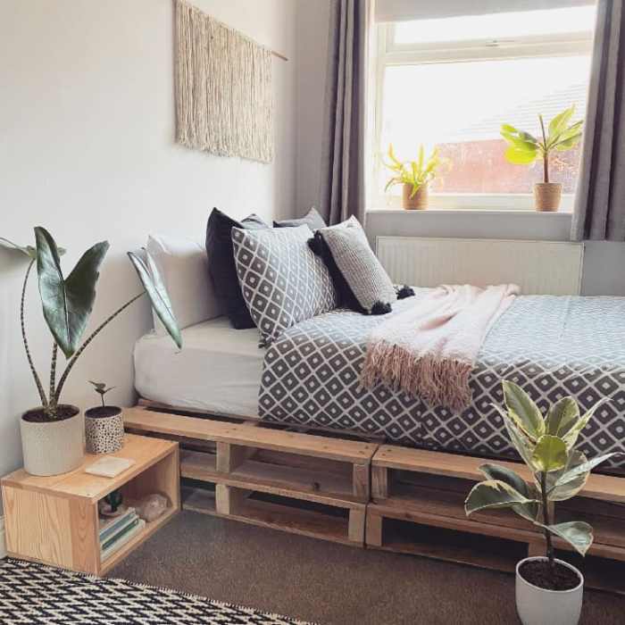 Headboard pallets sturdy