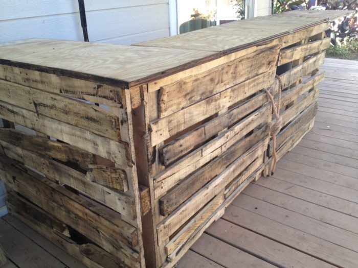 Pallet bar diy cutie such