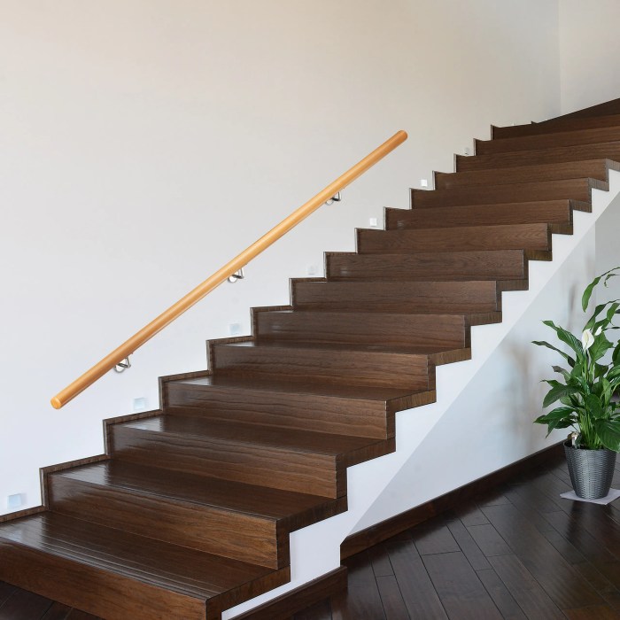 Rail handrail staircase ideas stair handrails box banister oak wall hand mounted wooden pine banisters end staircases mouldings hallway double