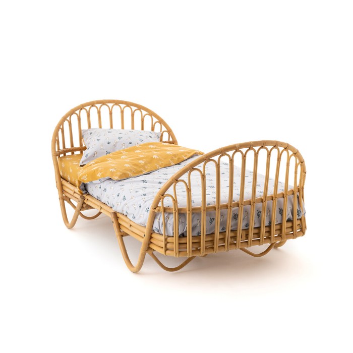 Rattan bed daybed redoute la lit rotin enfant daybeds katsuki frame cm metal warm tête vintage une beds remodelista fiji