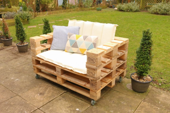 Bench seat pallets advertisements