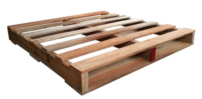 Pallets pallet recycling wooden shipping wood recycle removal old junk used where lincoln ne forklift prepper ideas haves must haul