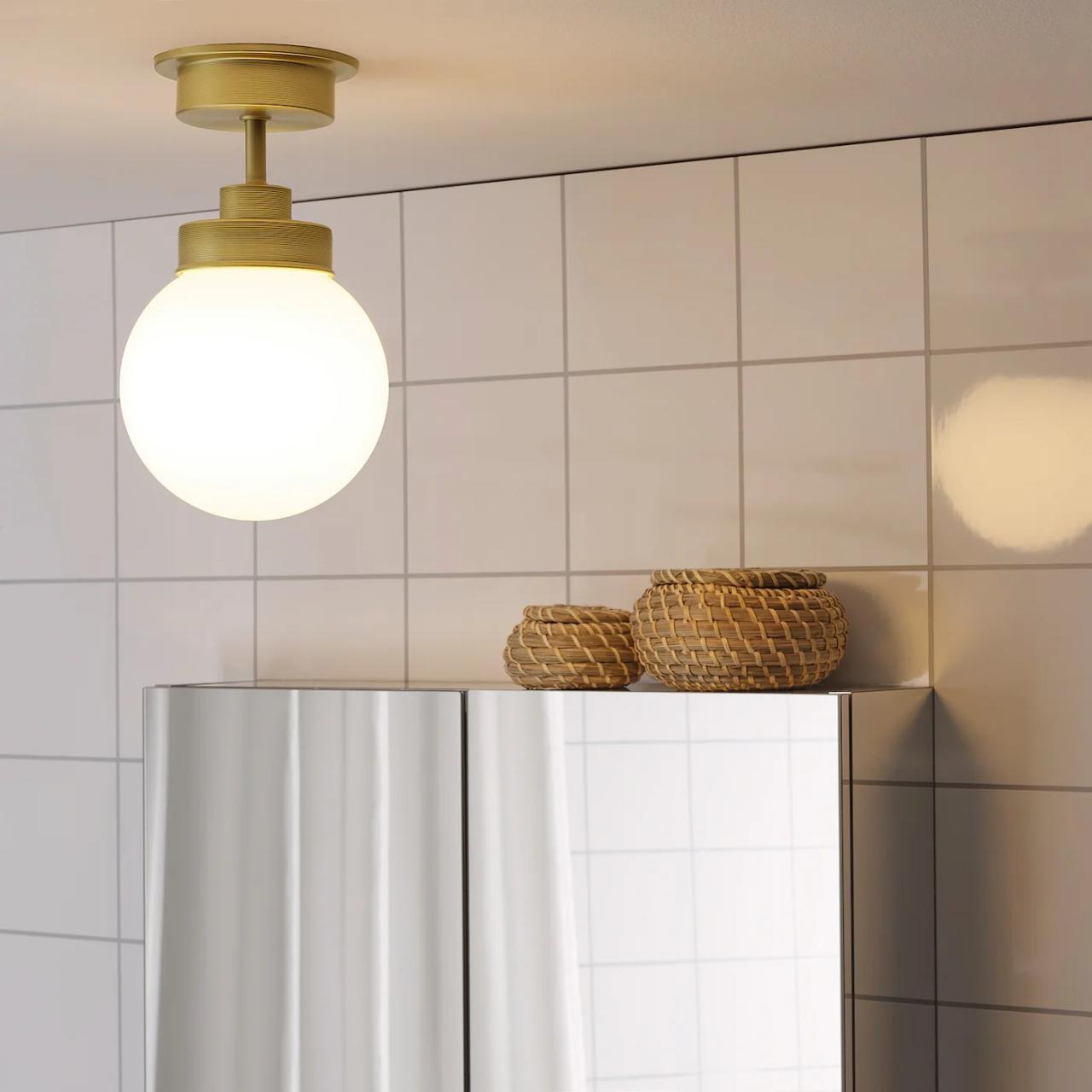 Luminaire wc ikea