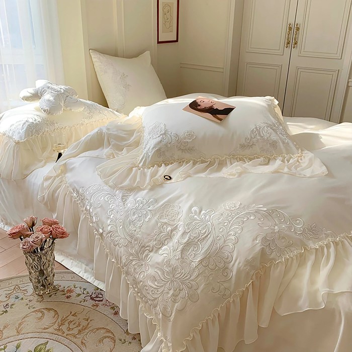 Duvet cover white queen set bedding pintuck lace deals cheap microfiber brushed zipper pleat pinch stylish decorative corner pieces unique