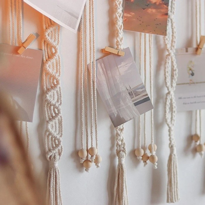 Macrame hanger