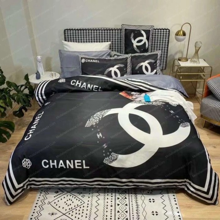 Chanel bedding bed set sets bedroom room decor comforter choose board discover ideas