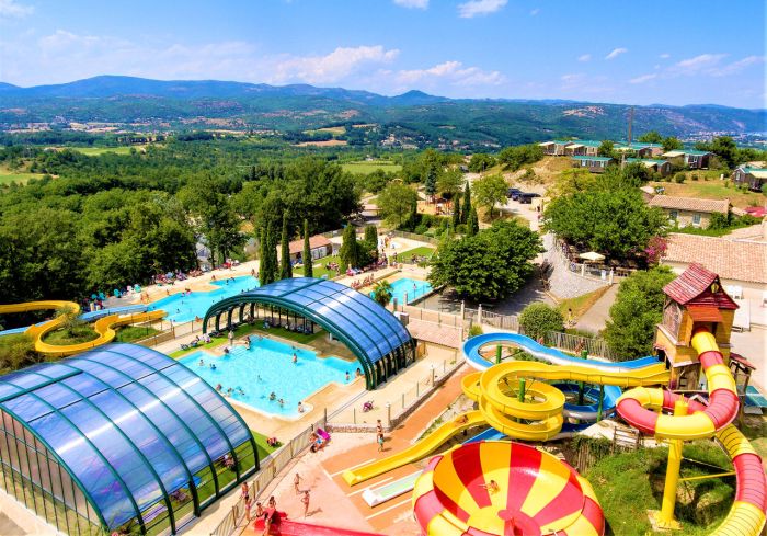 Camping le sous bois ardeche