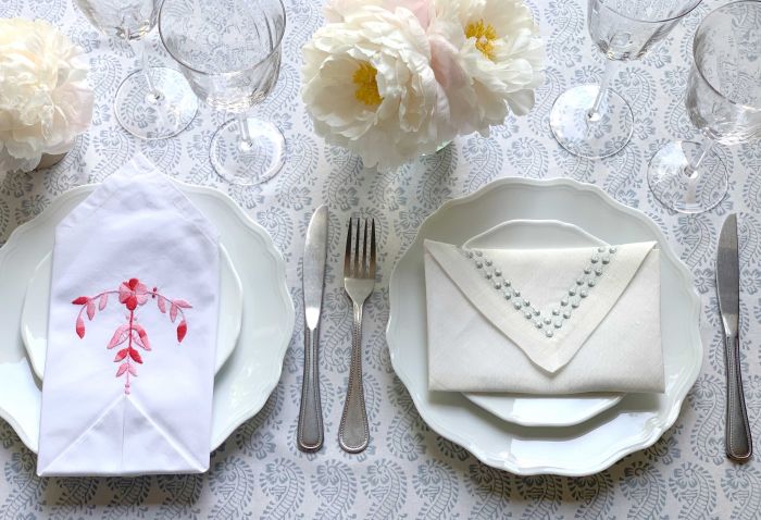 Double napkin folding