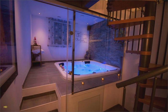 Chambre d hotel avec jacuzzi privatif lyon