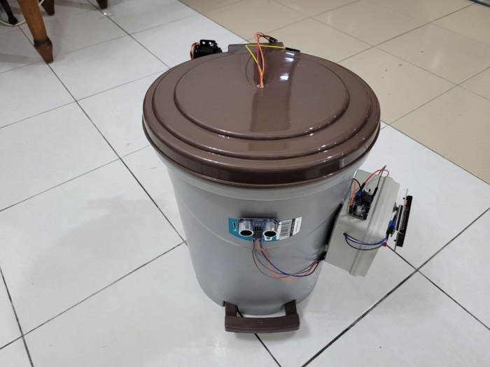 Trash automatic recycling sensor