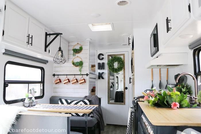 Relooking interieur camping car