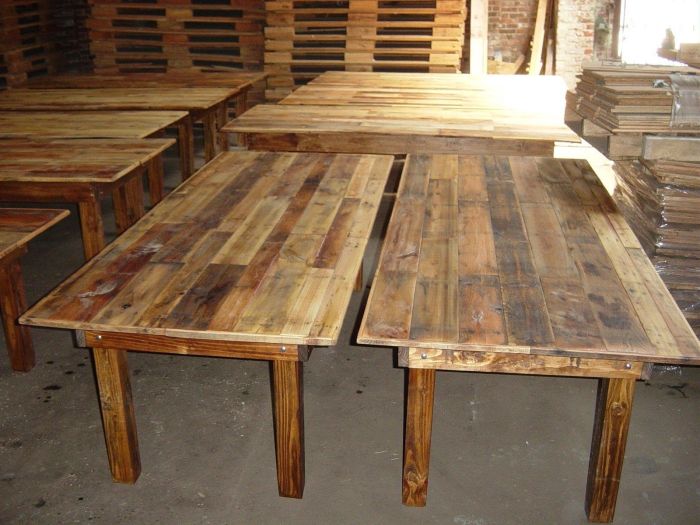 Fabriquer une table en bois rustique