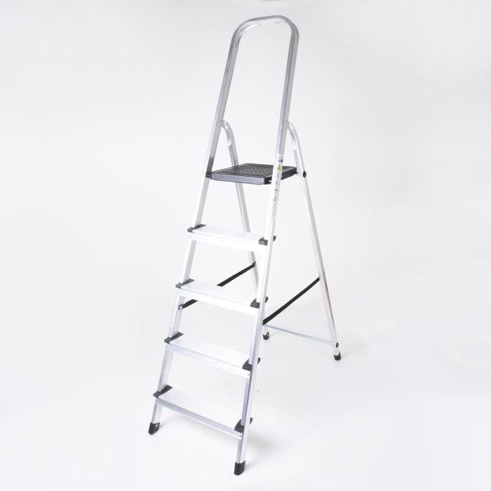 Diy ladder chair step folding make plans stool build sawsonskates remodelaholic twist classic modern american use little finished