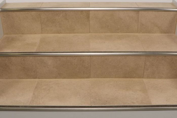 Nosing stair slip resistant non purpose its effective safe systems access series archiexpo courtesy