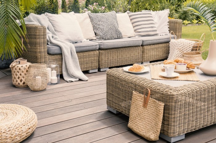 Incorporate rattan furniture